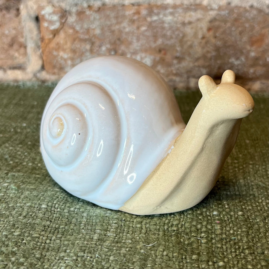 Neutral Ceramic Snail
