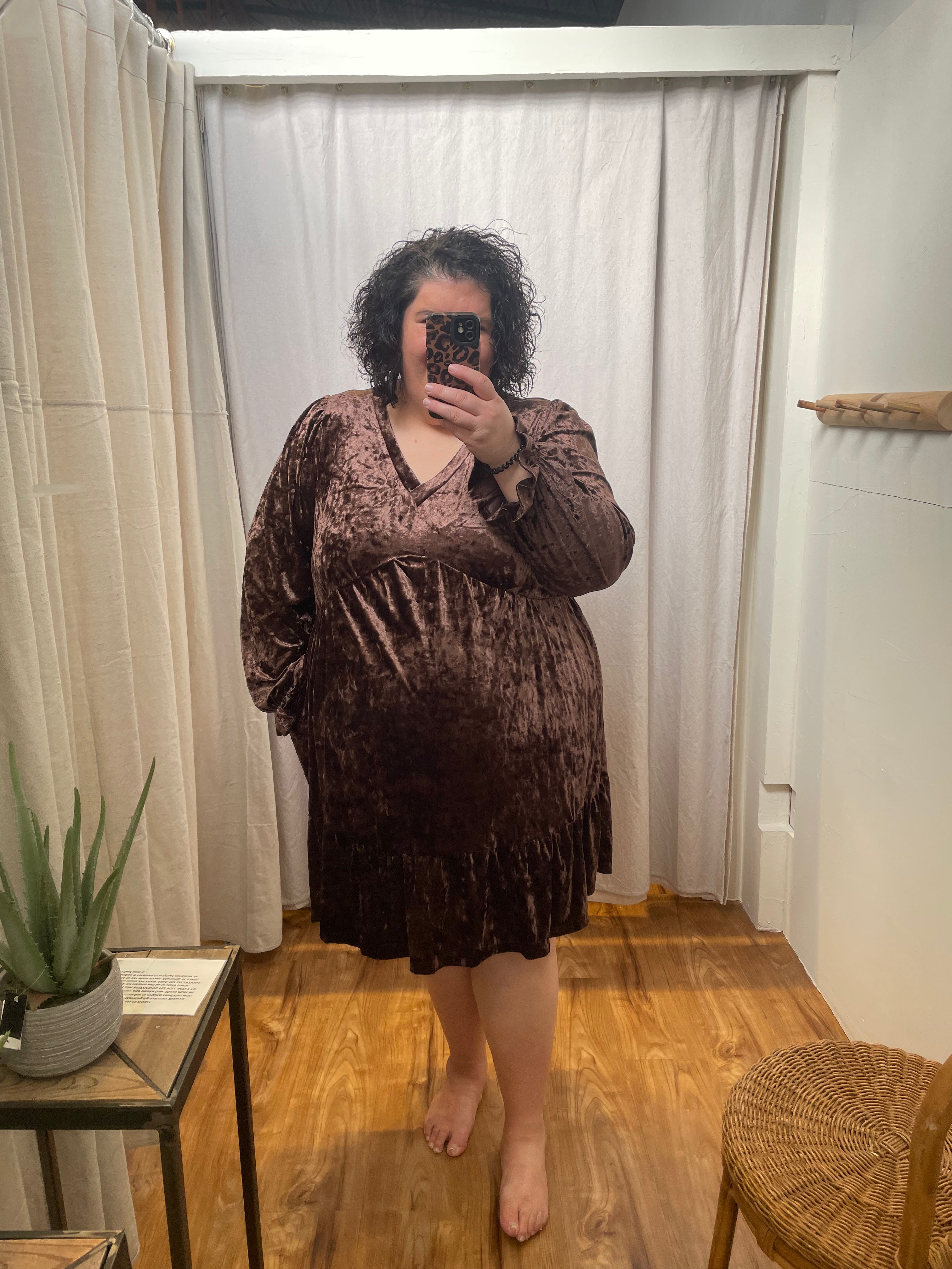Plus Velvet Babydoll Dress w/ Puff Sleeve Coffee / 2X