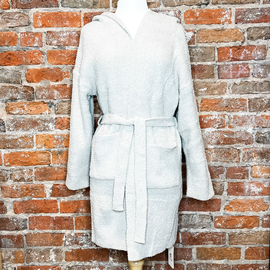Comfy Luxe Hooded Robe w/ Pockets