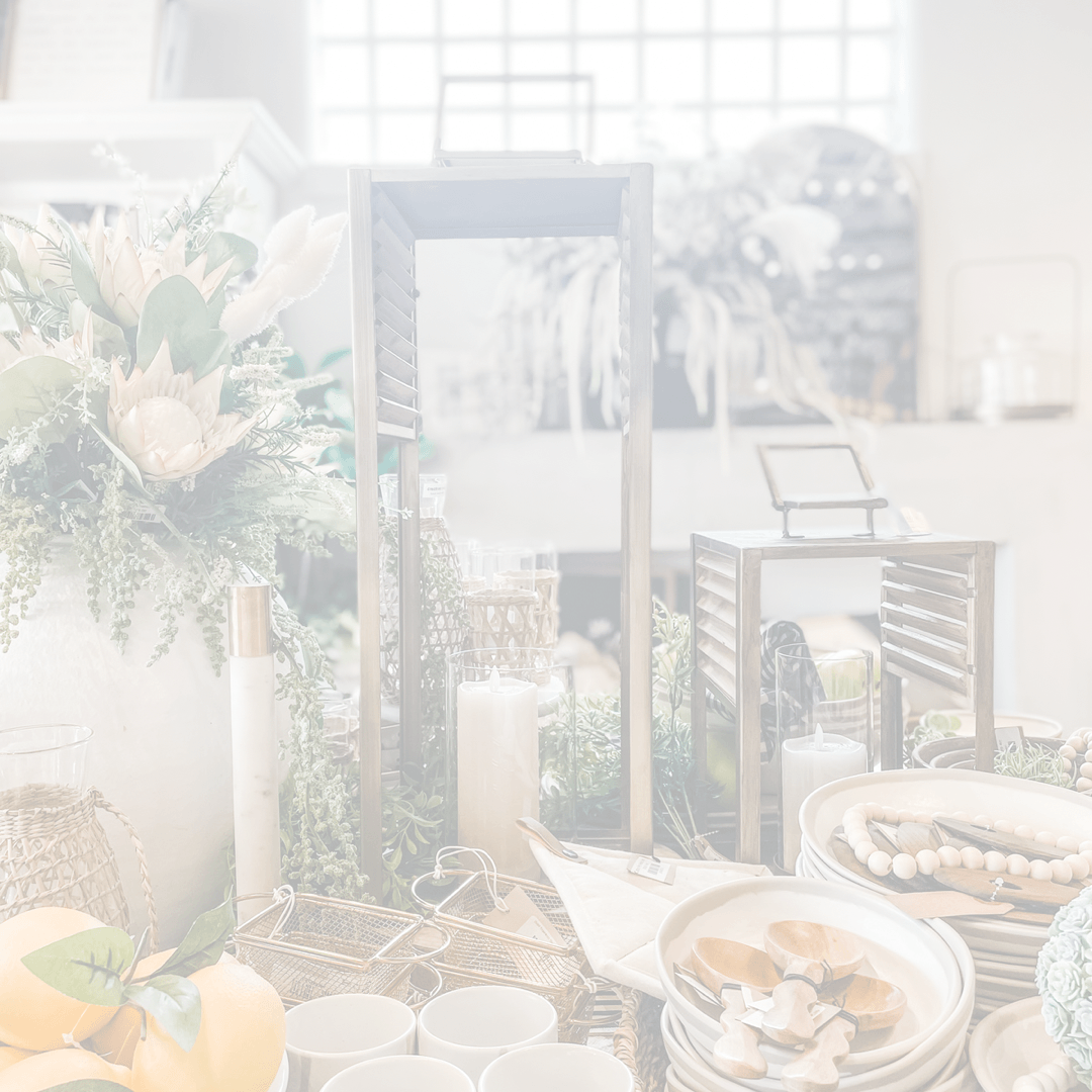 Lanterns & Vases - MarketPlaceManning