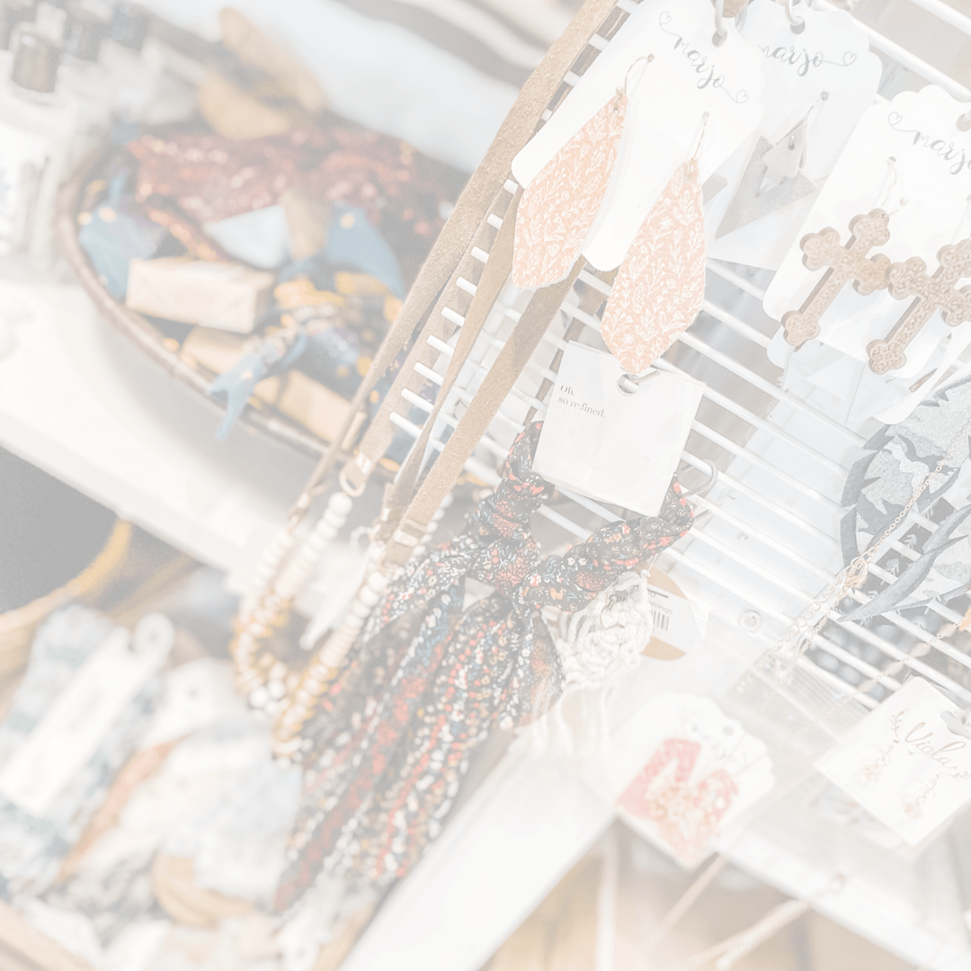 Sale Accessories - MarketPlaceManning
