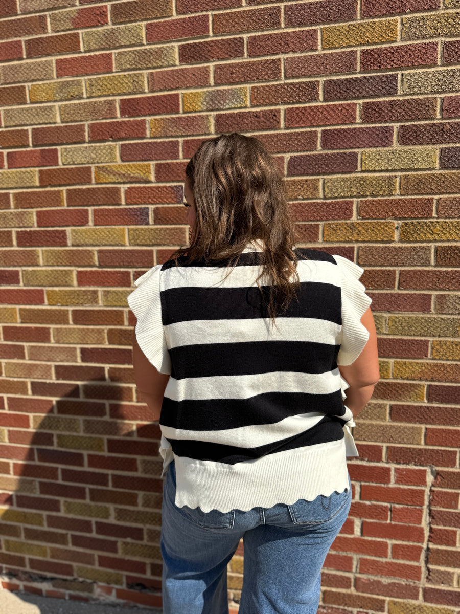 Plus Bold Stripe Sweater Top w/Ruffled Sleeve