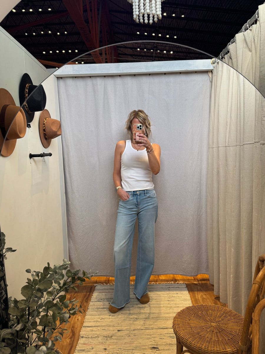 Judy Wide Leg Vervet Jeans