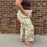 Plus Floral Printed Cropped Straight Pant