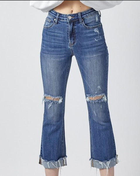 Distressed Risen Capri w/ Cuff