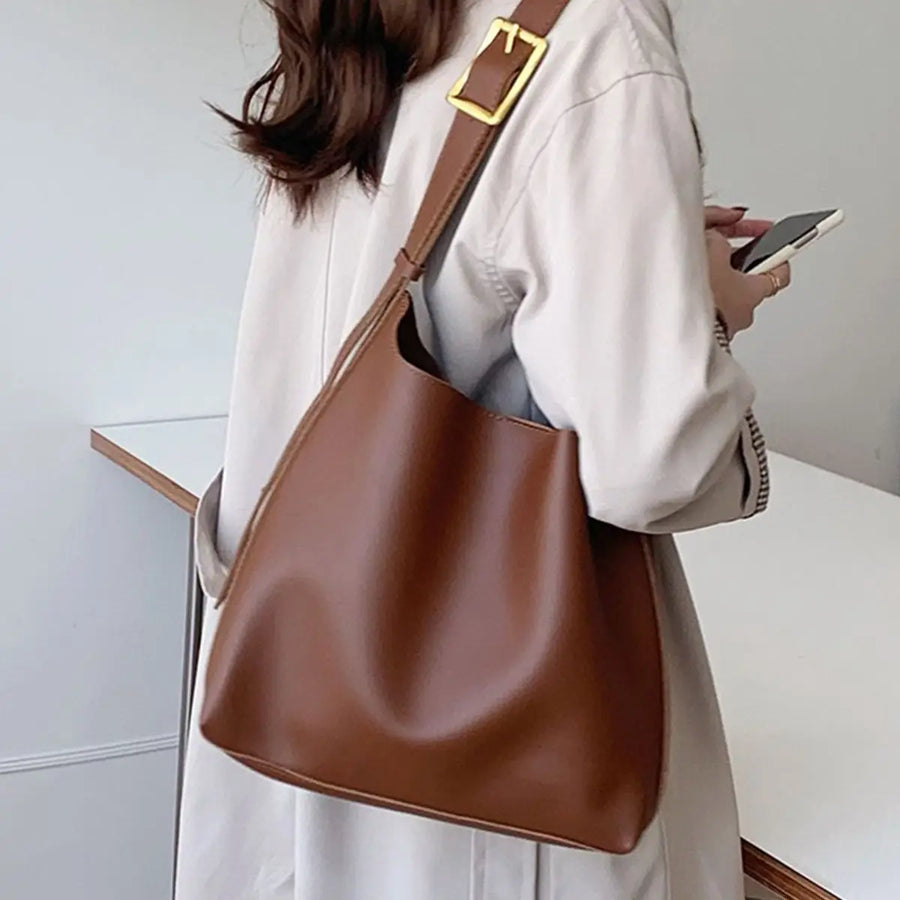 Leisure Bucket Messenger Handbag