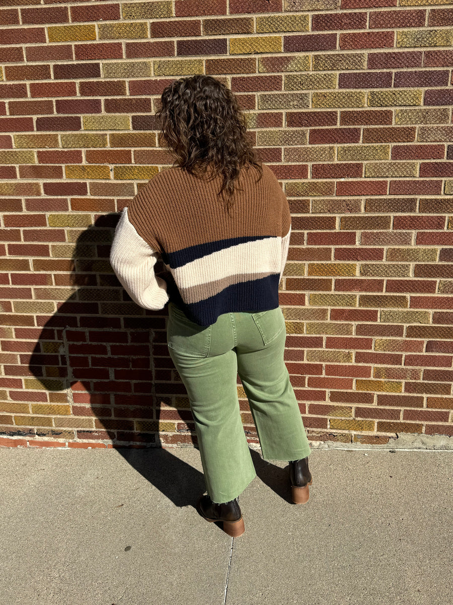 Color Block Cropped Sweater