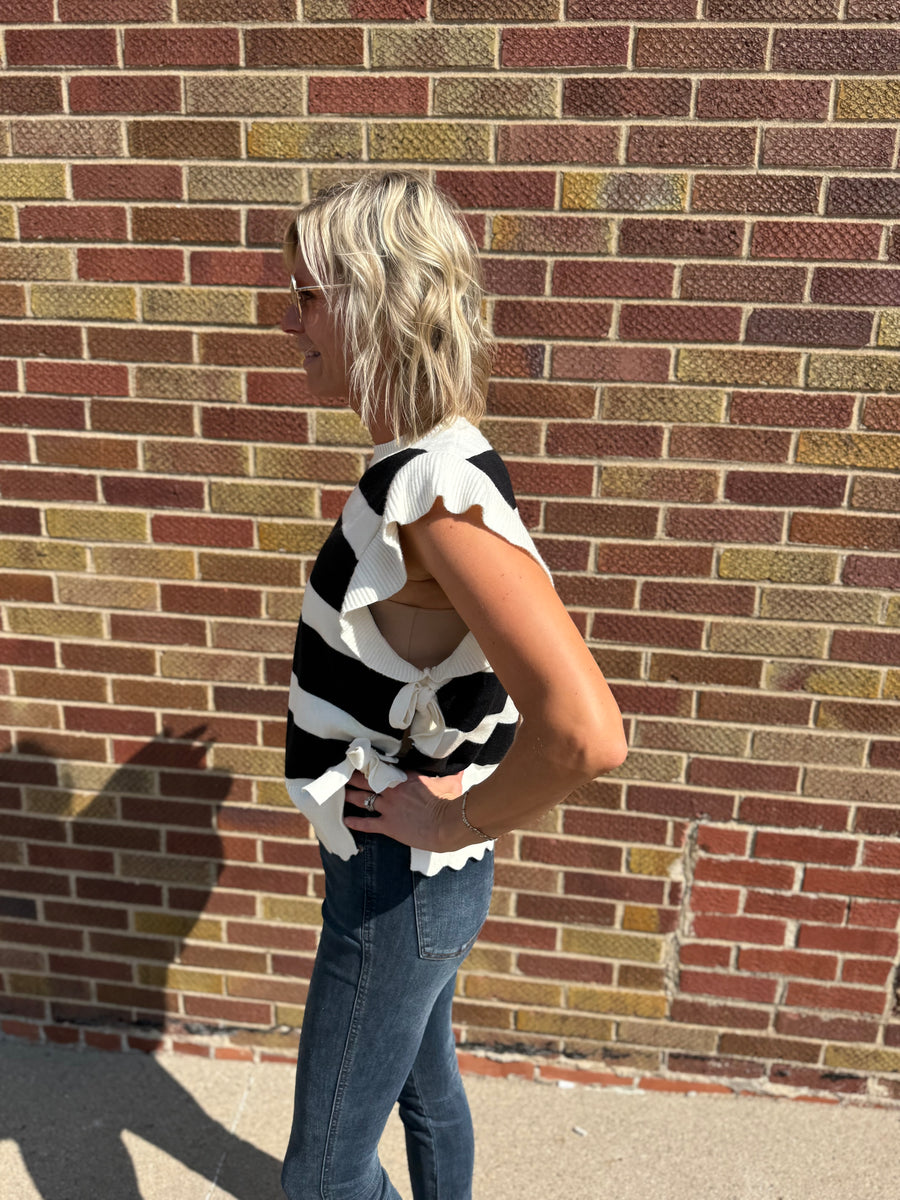 Bold Stripe Sweater Top w/Ruffled Sleeve