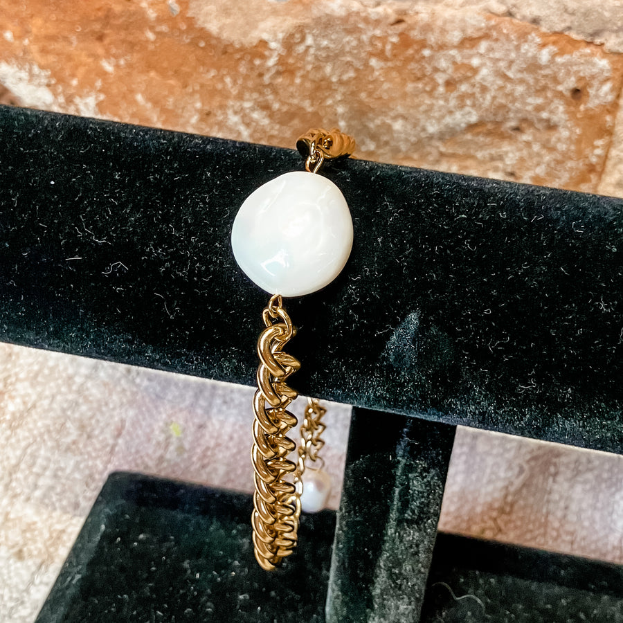 Pearl Charm 18K Gold Bracelet