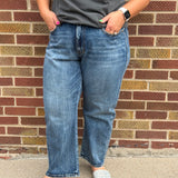 Judy Blue Plus Petite Marlow Arc Barrel Jean