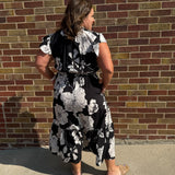 Plus Black Floral Print Dress w/Flutter Sleeve