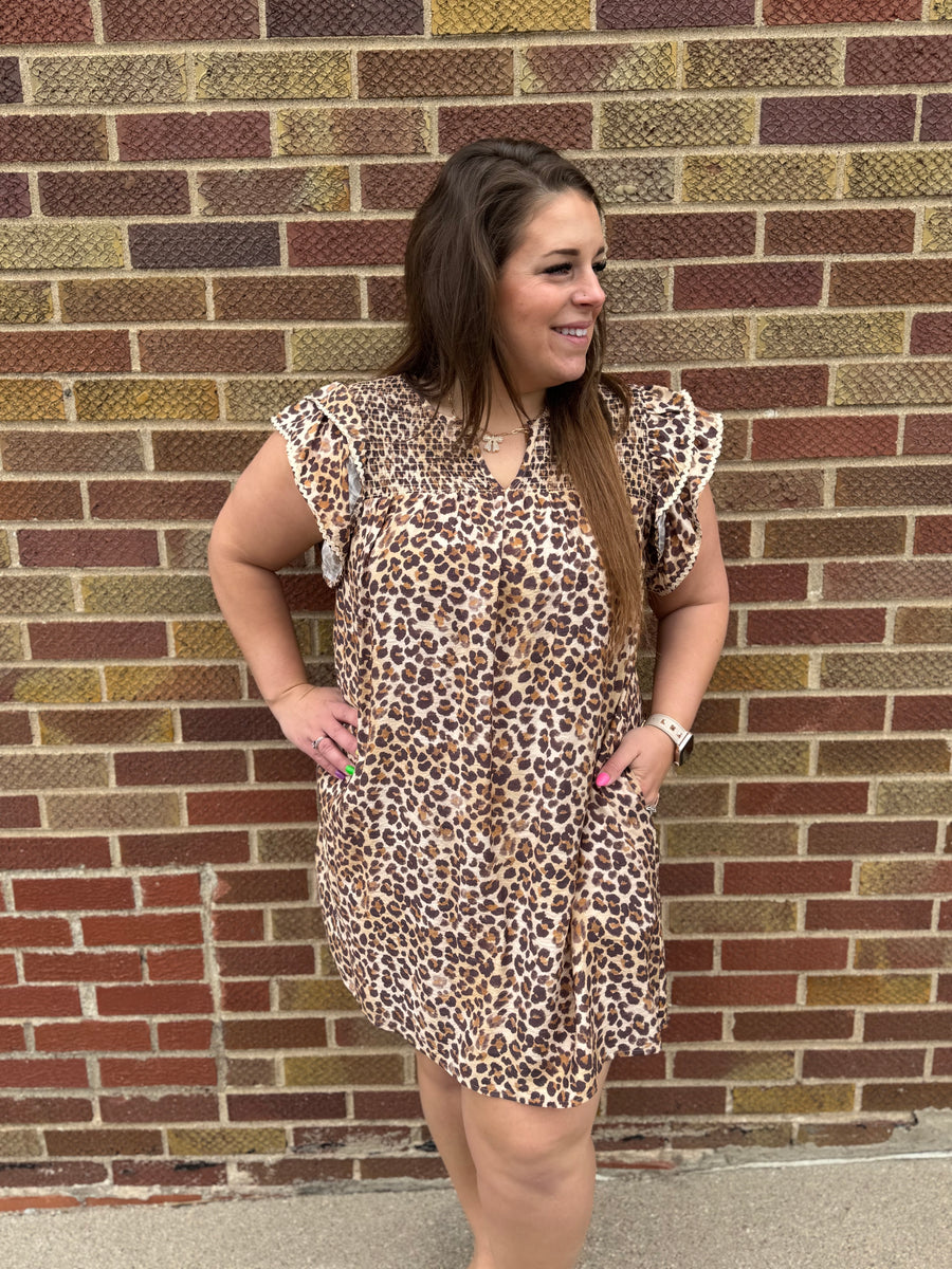 Leopard Ruffle Sleeve Dress w/Wave Trim