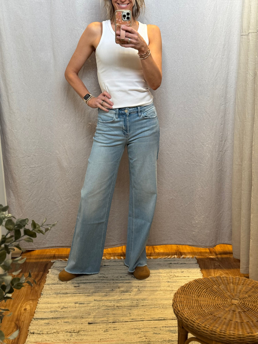 Judy Wide Leg Vervet Jeans