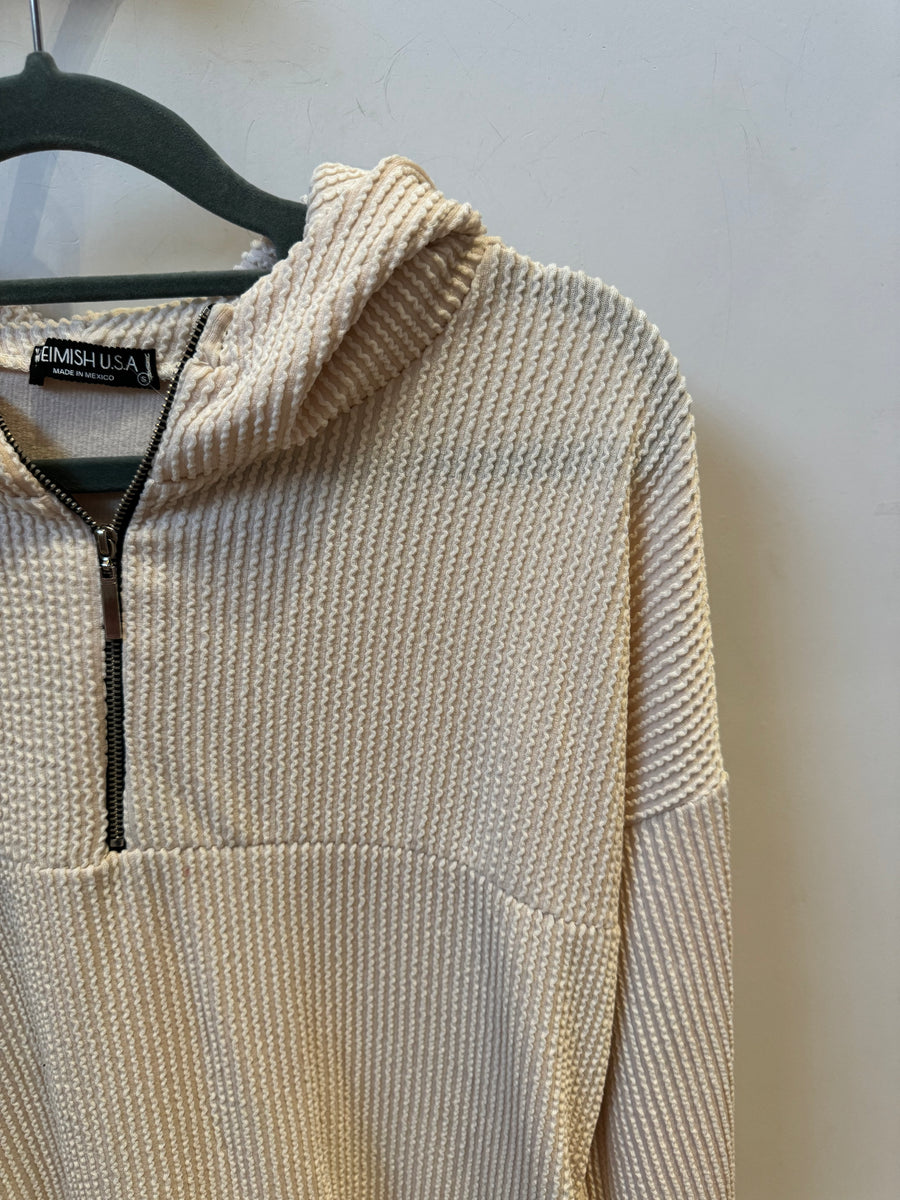 Ribbed Quarter Zip Top