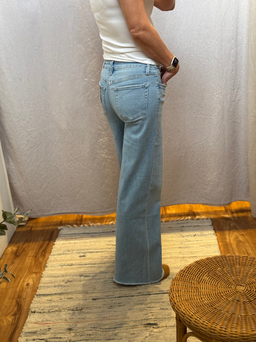 Judy Wide Leg Vervet Jeans