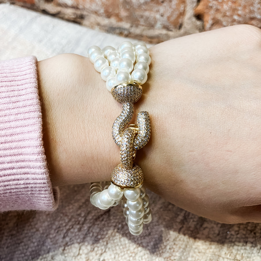Chunky Pearl Bracelet