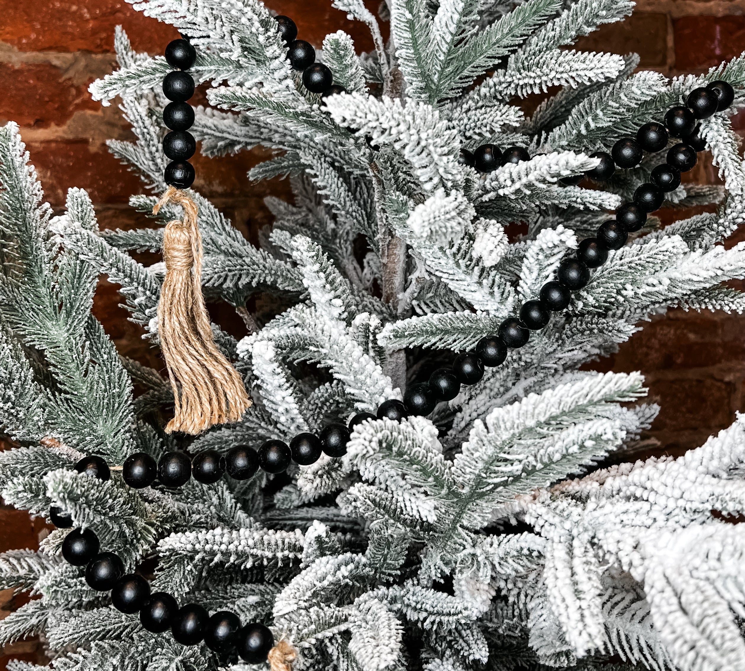 Wood Bead Garland w/ Tassel 43.5"