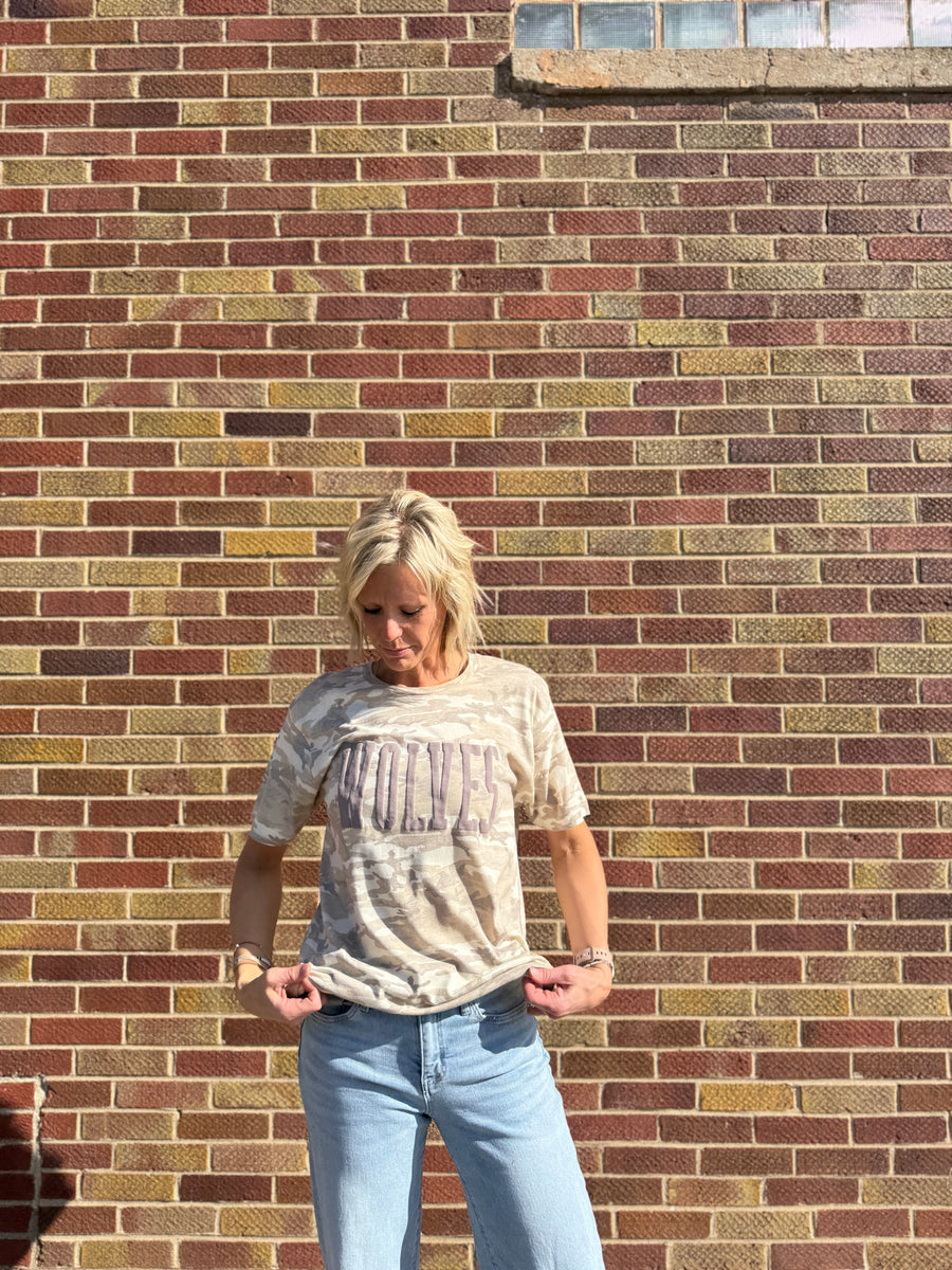 Wolves Natural Camo Tee