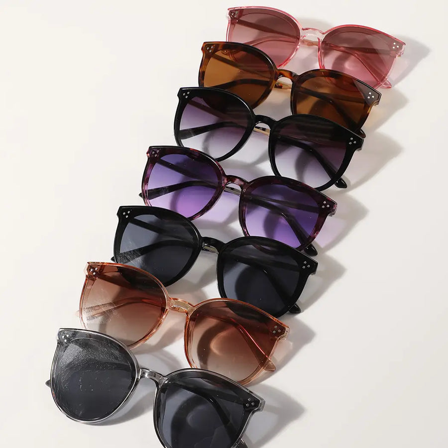 Round Shape Frame Sunglasses w/Metal Stem