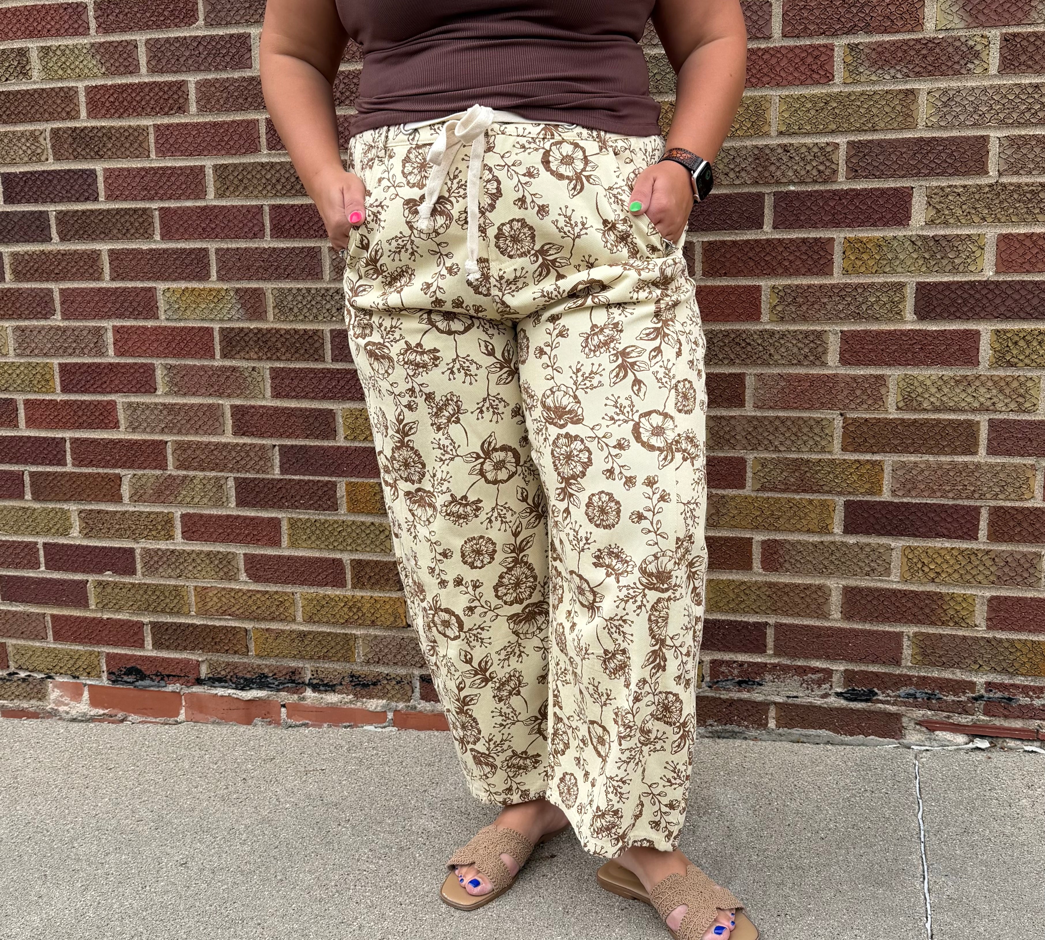 Plus Floral Printed Cropped Straight Pant