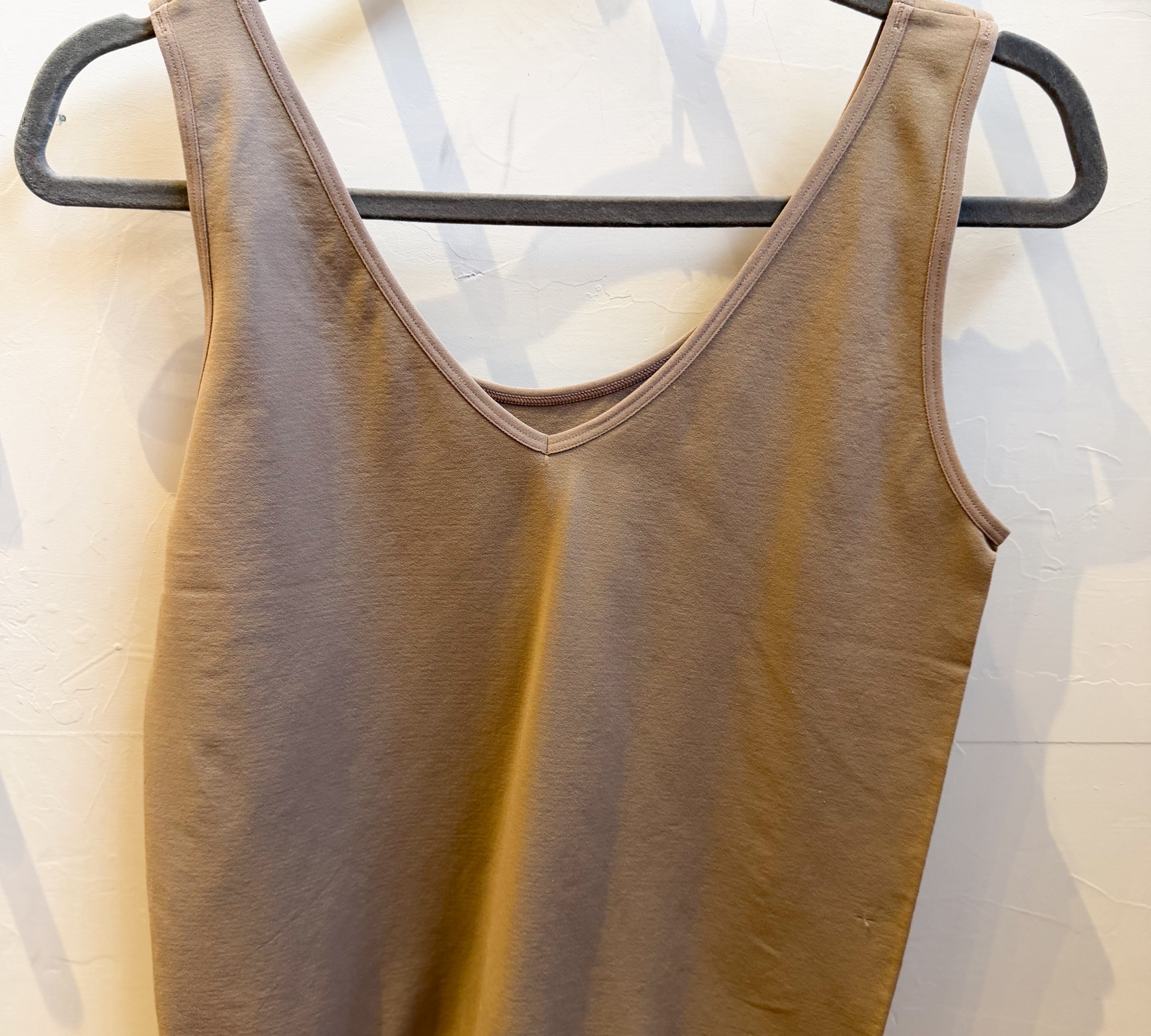 Reversible Neckline Seamless Tank