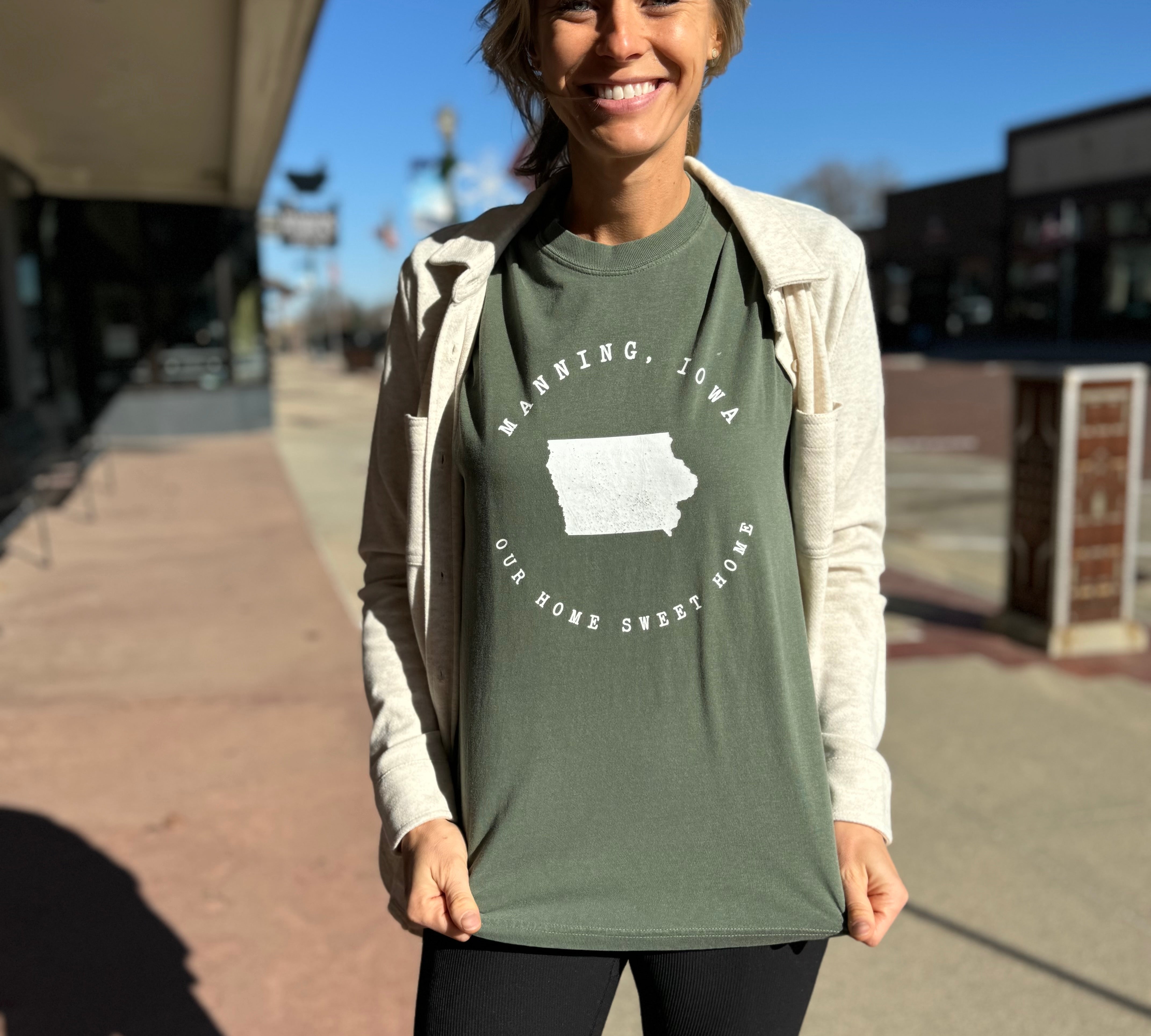Manning Iowa Graphic Tee