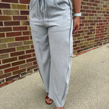 Relaxed Stripe Barrel Pants w/Pockets