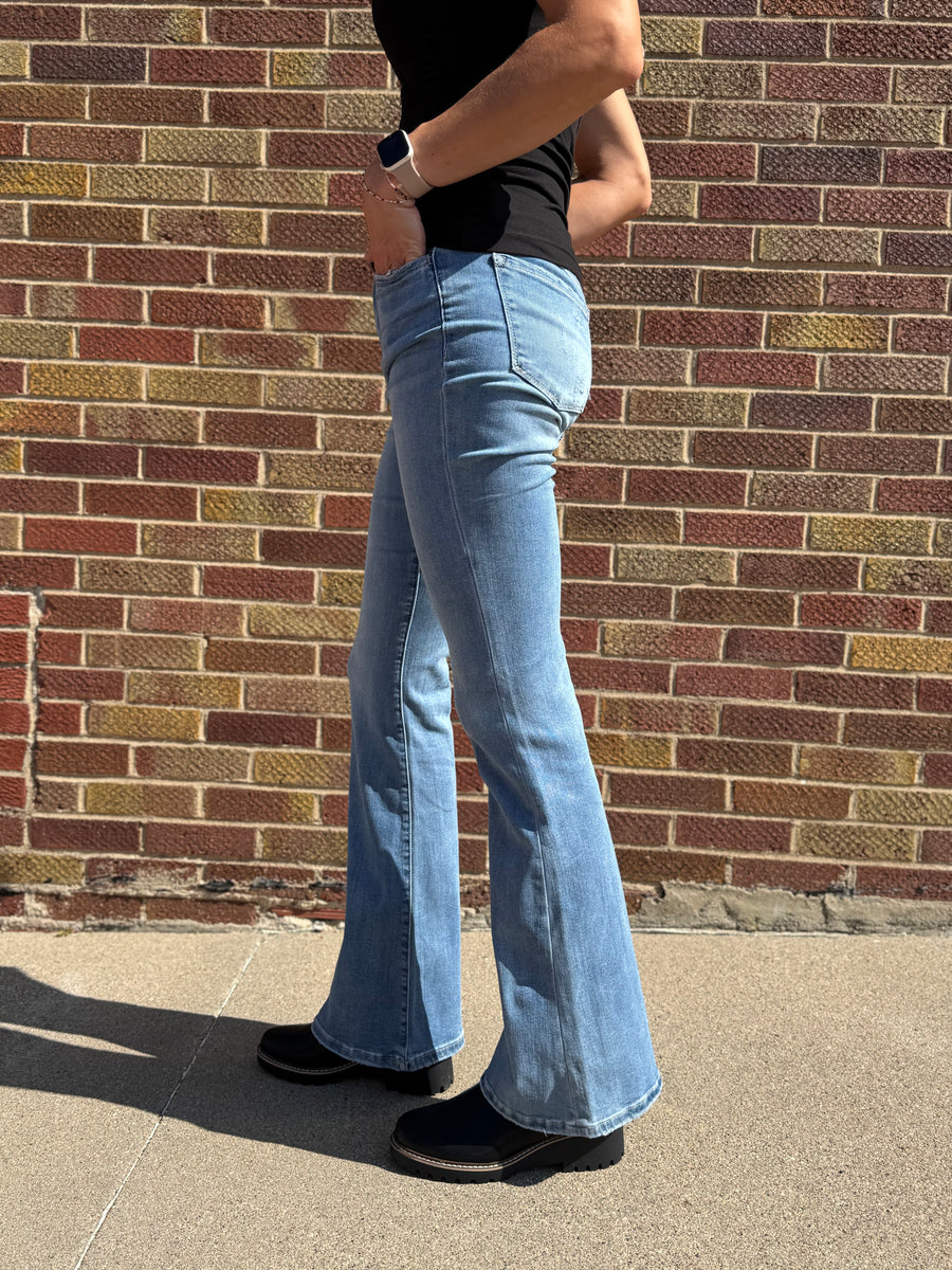 Vervet Just Fine High Rise Flare Jeans