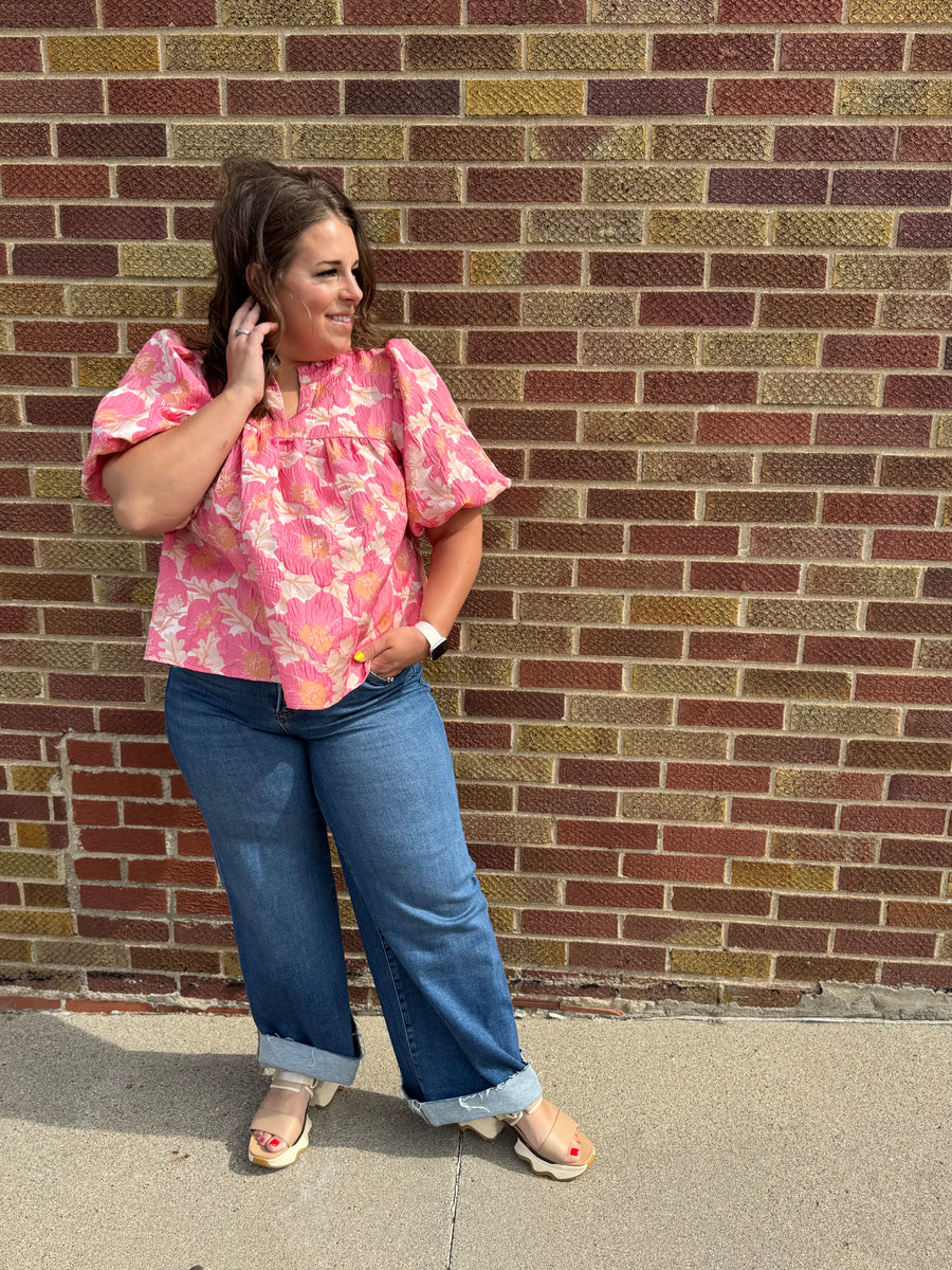 Plus Floral Satin Babydoll Top w/Bubble Sleeve