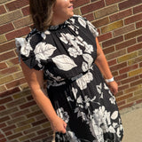 Plus Black Floral Print Dress w/Flutter Sleeve