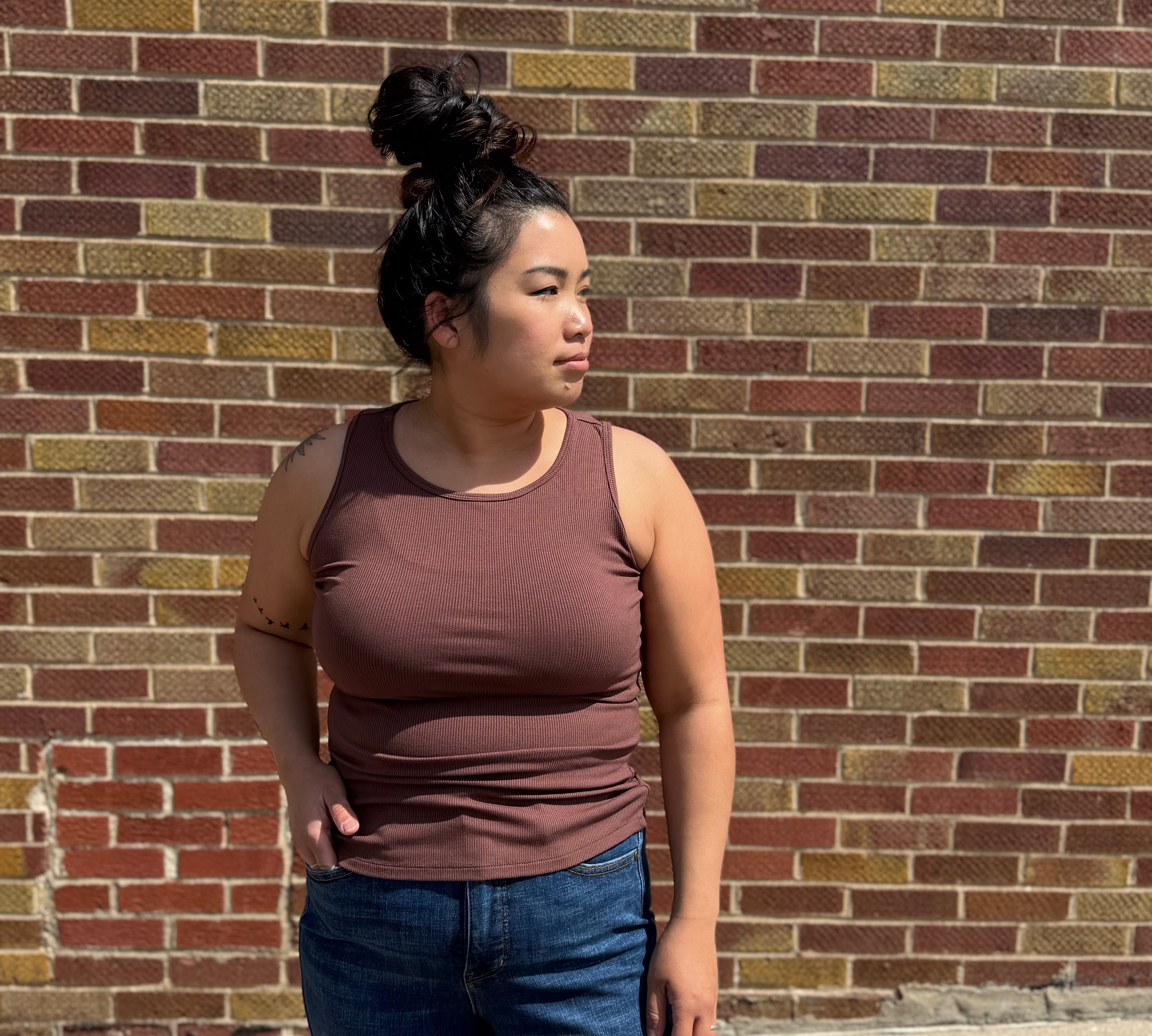 Round Neck Ribbed Tank Top