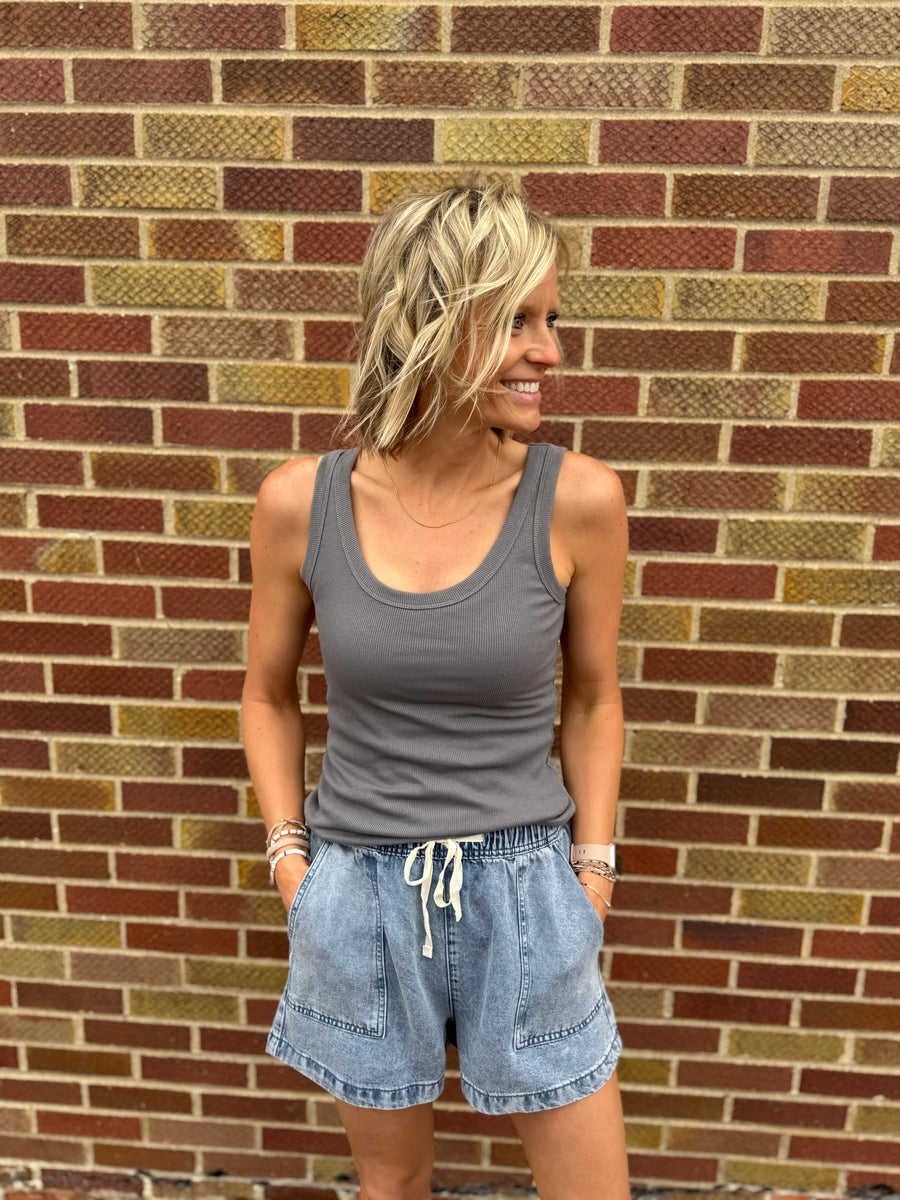 Scoop Neck Solid Tank