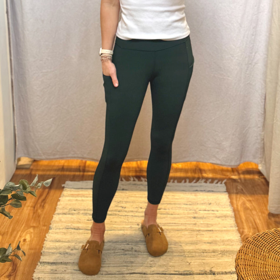 Nylon Ribbed Leggings w/Side Pocket