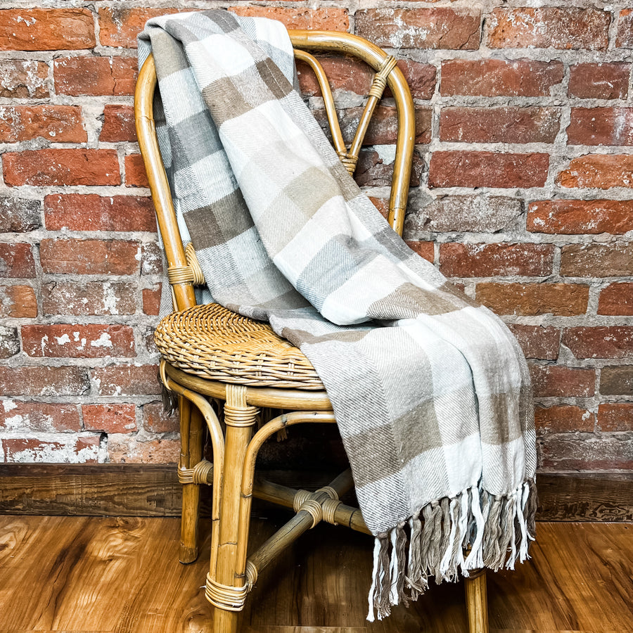 Brown/White Multicolor Plaid Brushed Cotton Throw w/ Fringe 60x50”
