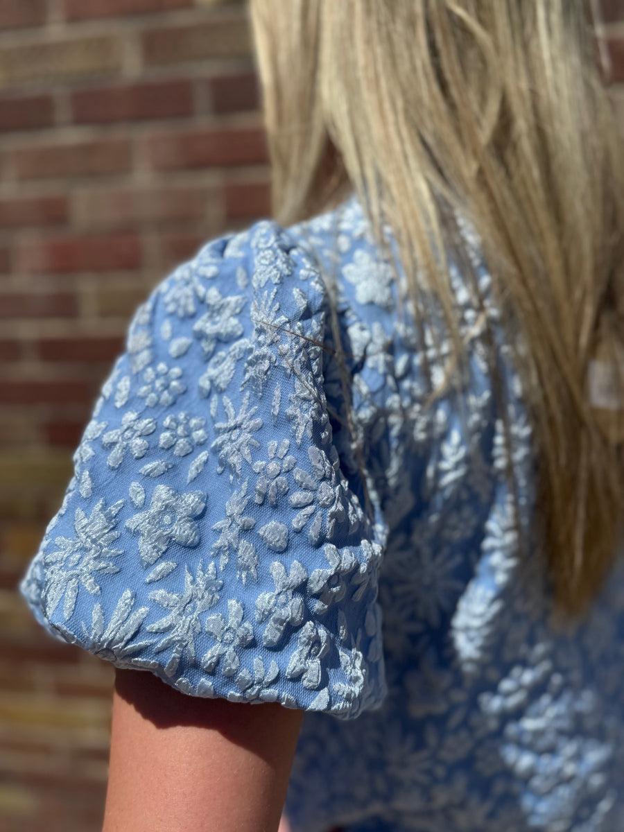 Floral Textured Balloon Sleeve Top