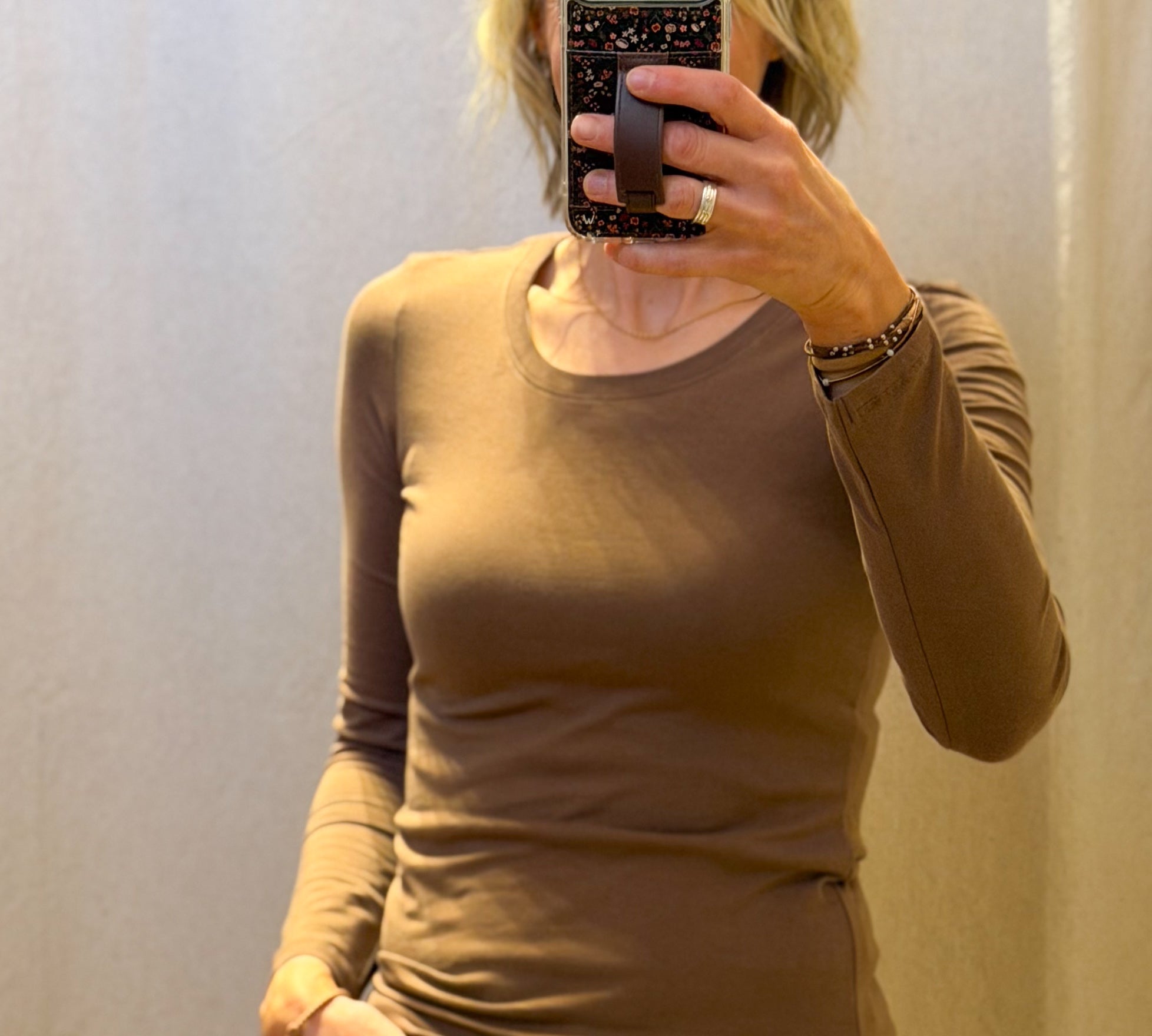 Round Neck Long Sleeve Basic Top