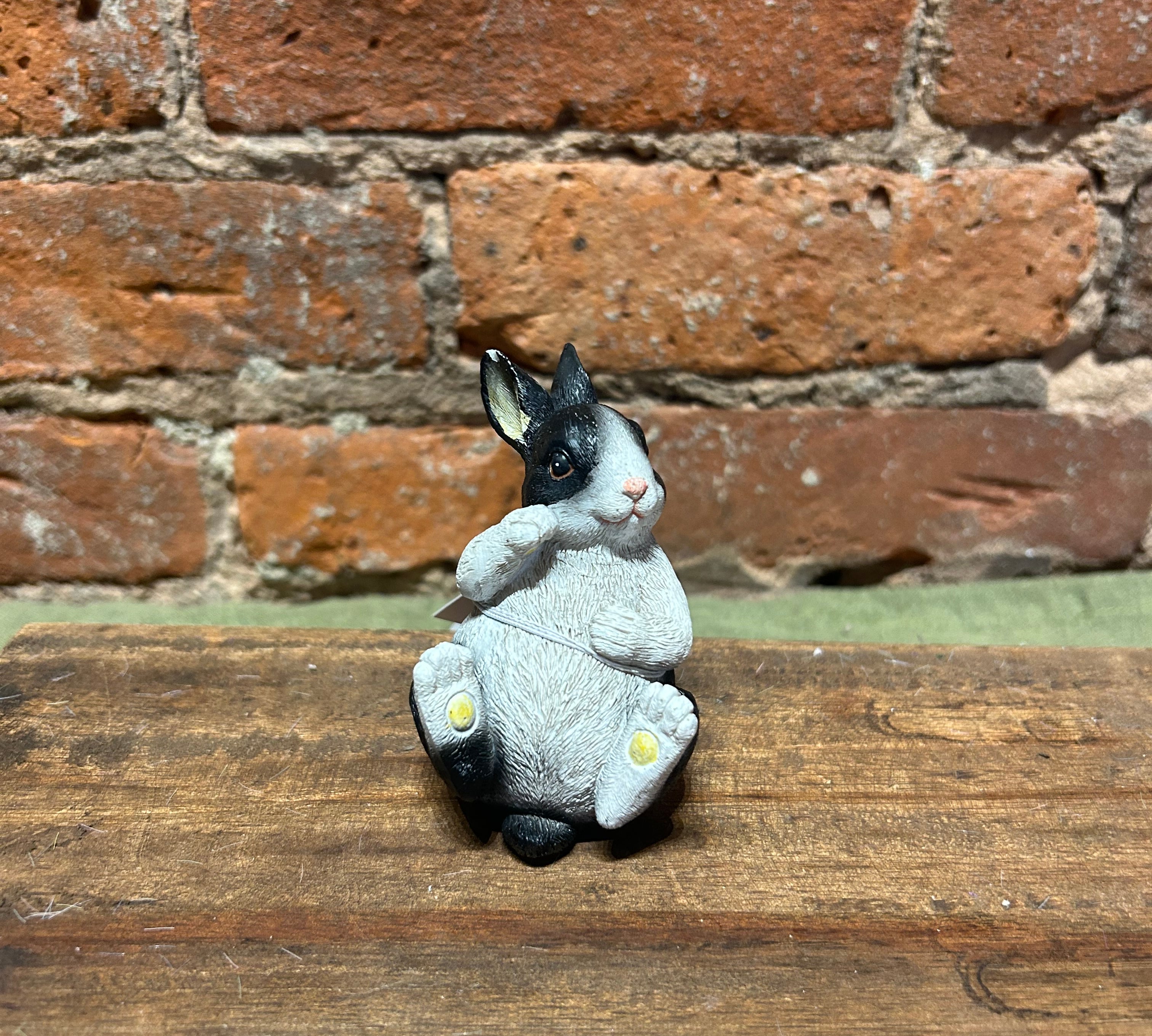Resin Black & White Rabbit