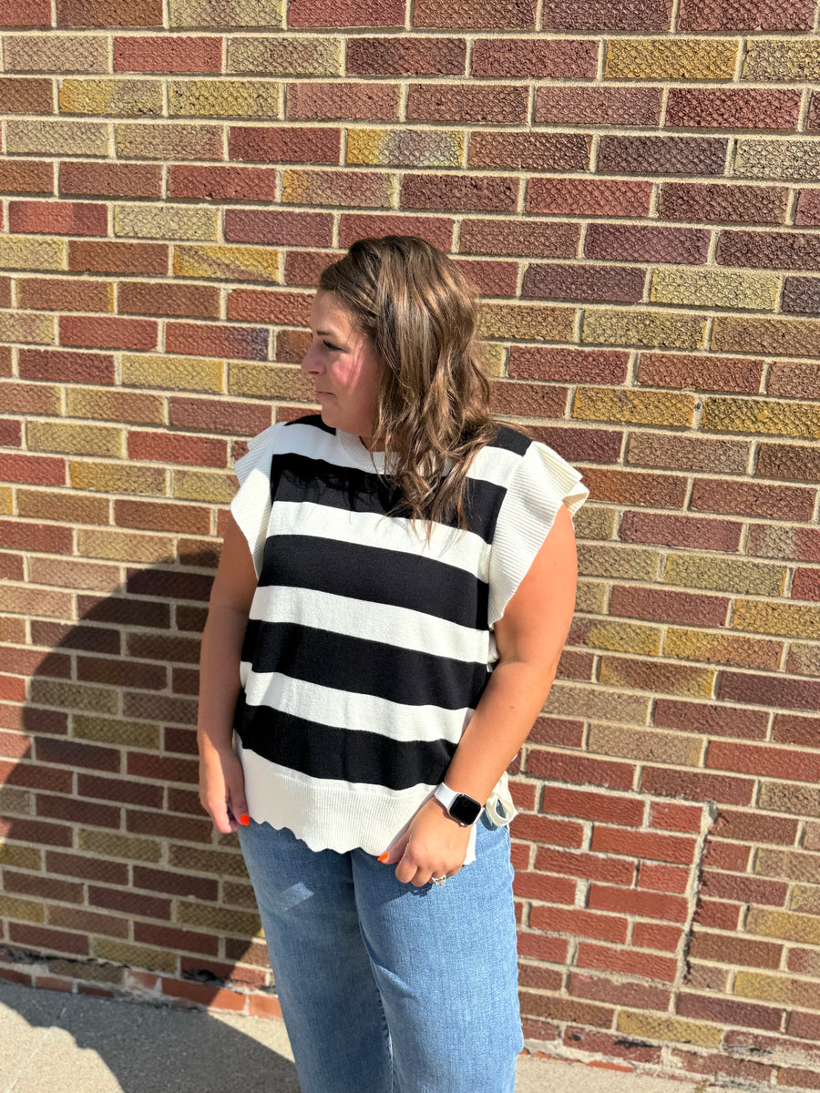 Plus Bold Stripe Sweater Top w/Ruffled Sleeve
