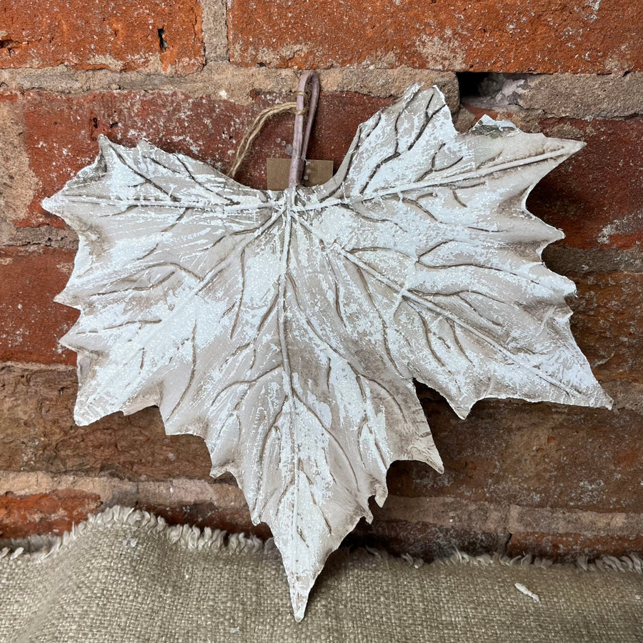 Distressed Glitter Maple Leaf 10”