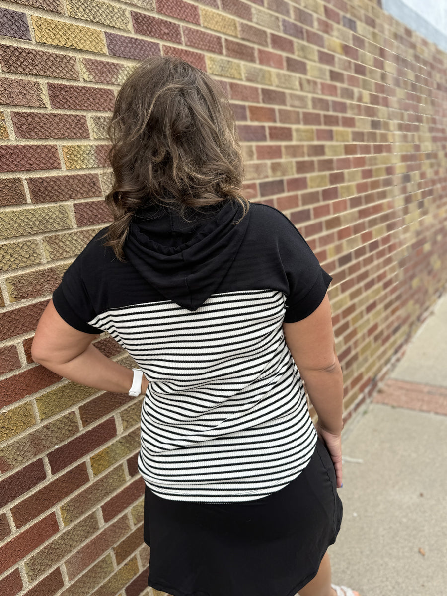 Color Block Striped Tee with Drawstring Neck