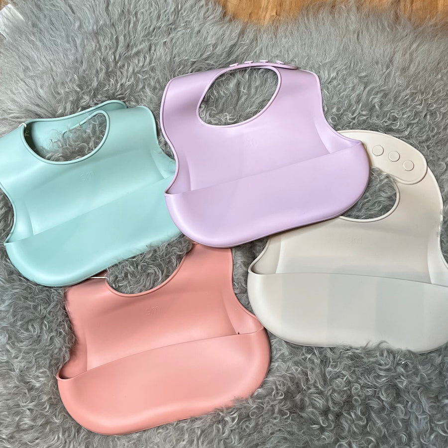 Bennett Silicone Bib