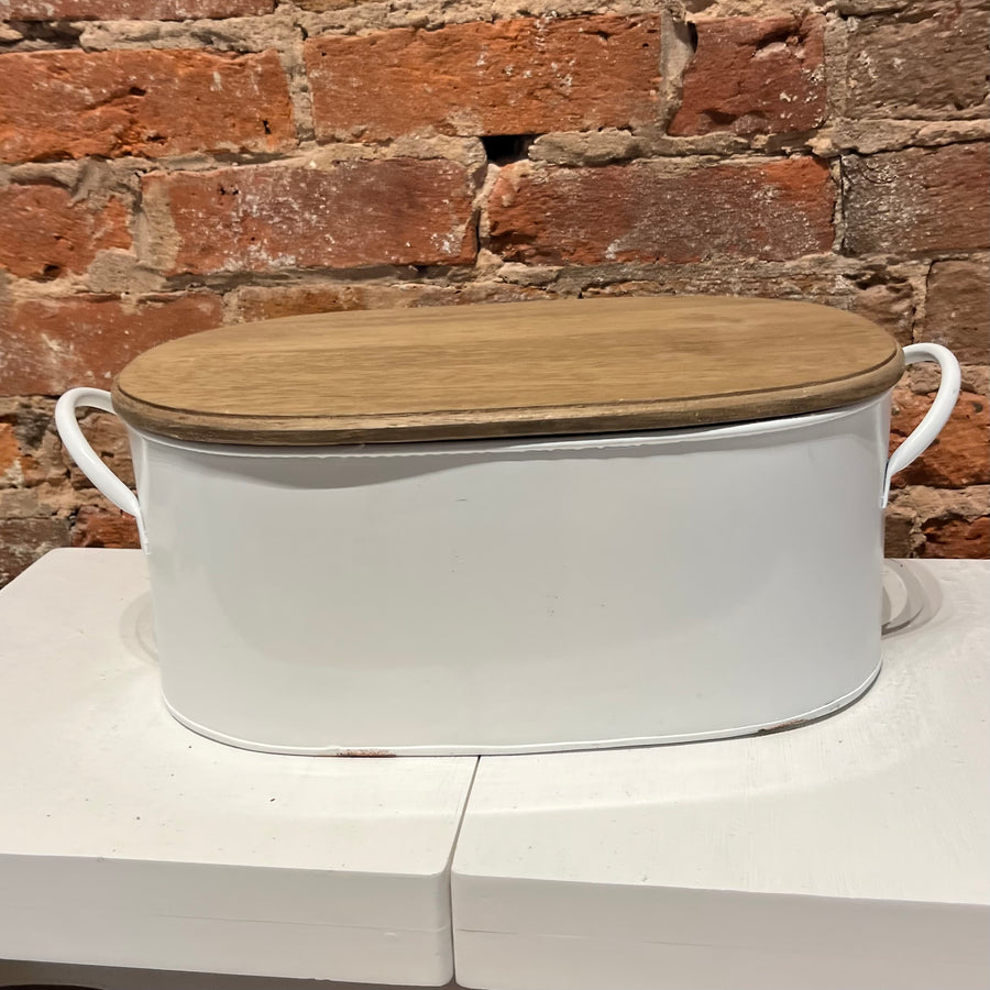 White Oval Bucket With Lid, Medium