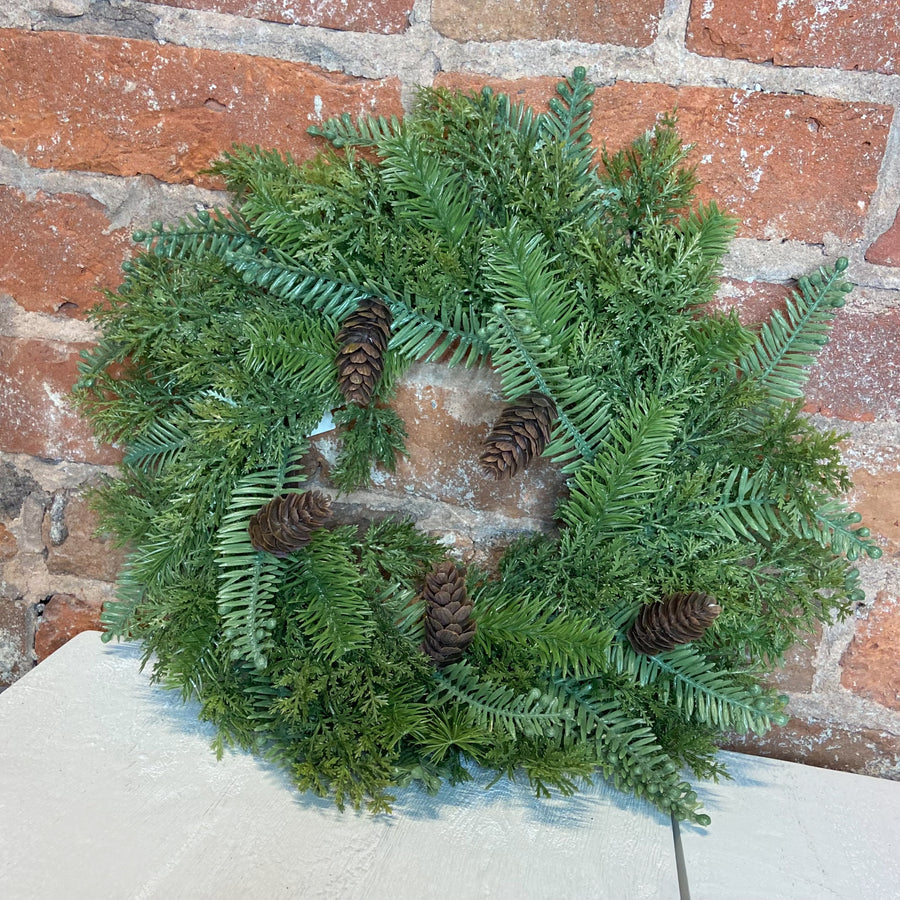 Mixed Cedar/Hemlock Wreath w/Pinecones