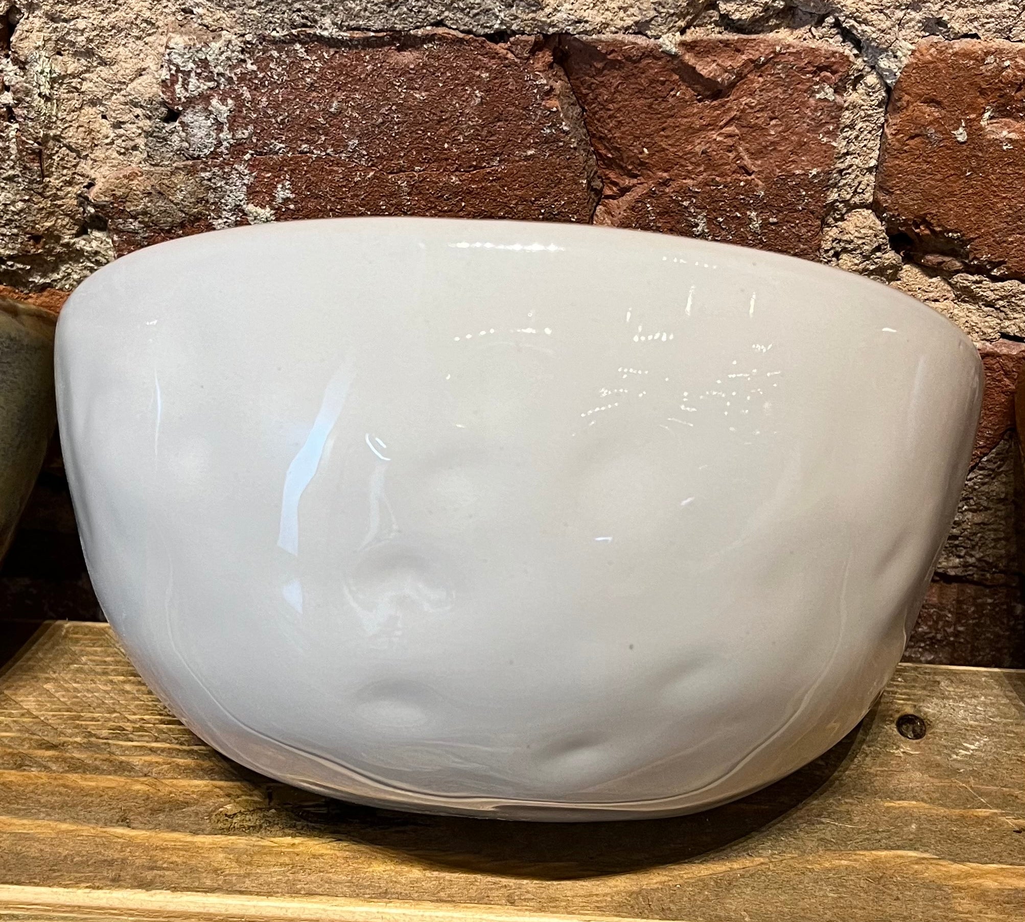 Stoneware Wall Planter 8x4.5”