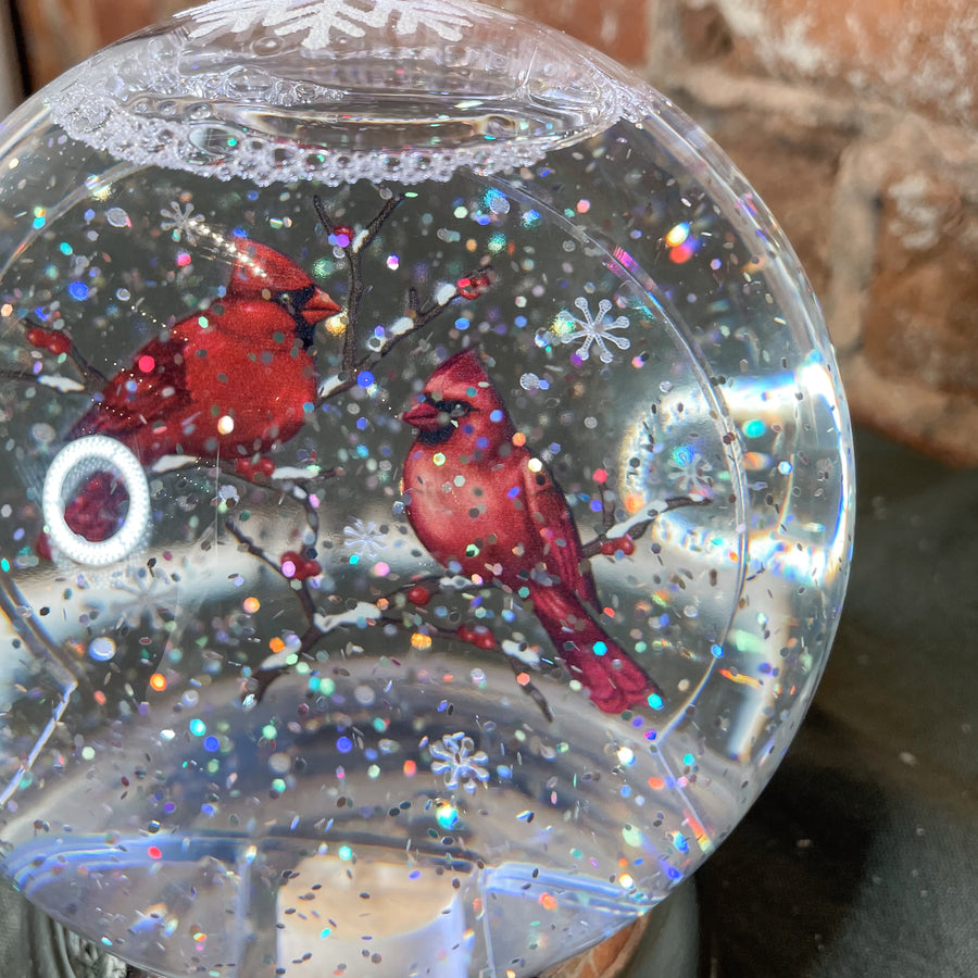 LED Shimmer Cardinals Globe 4x6”