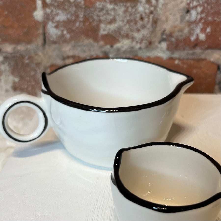 Stoneware Measuring Cups Set of 4
