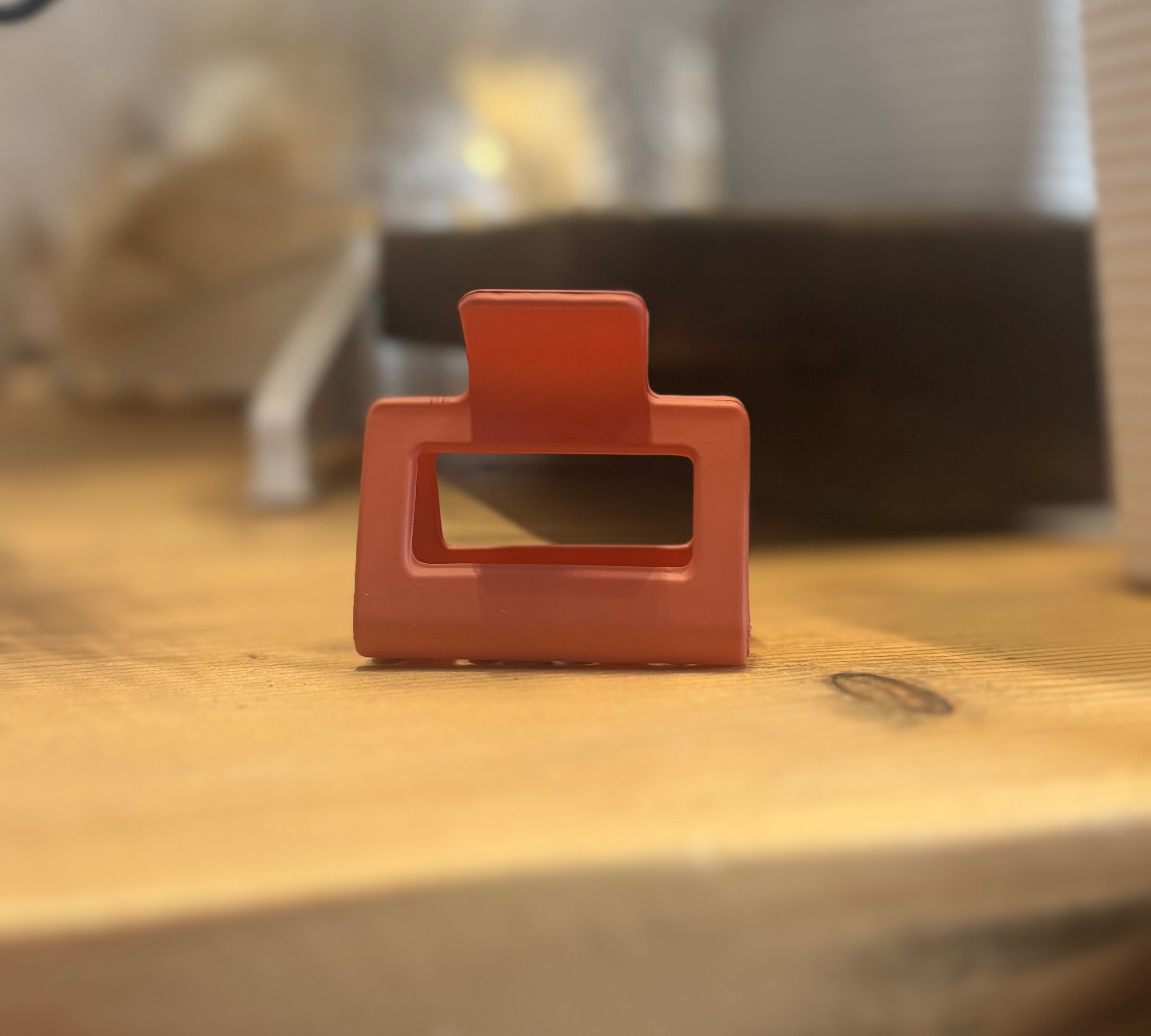 Small Matte Rectangle Hair Claw