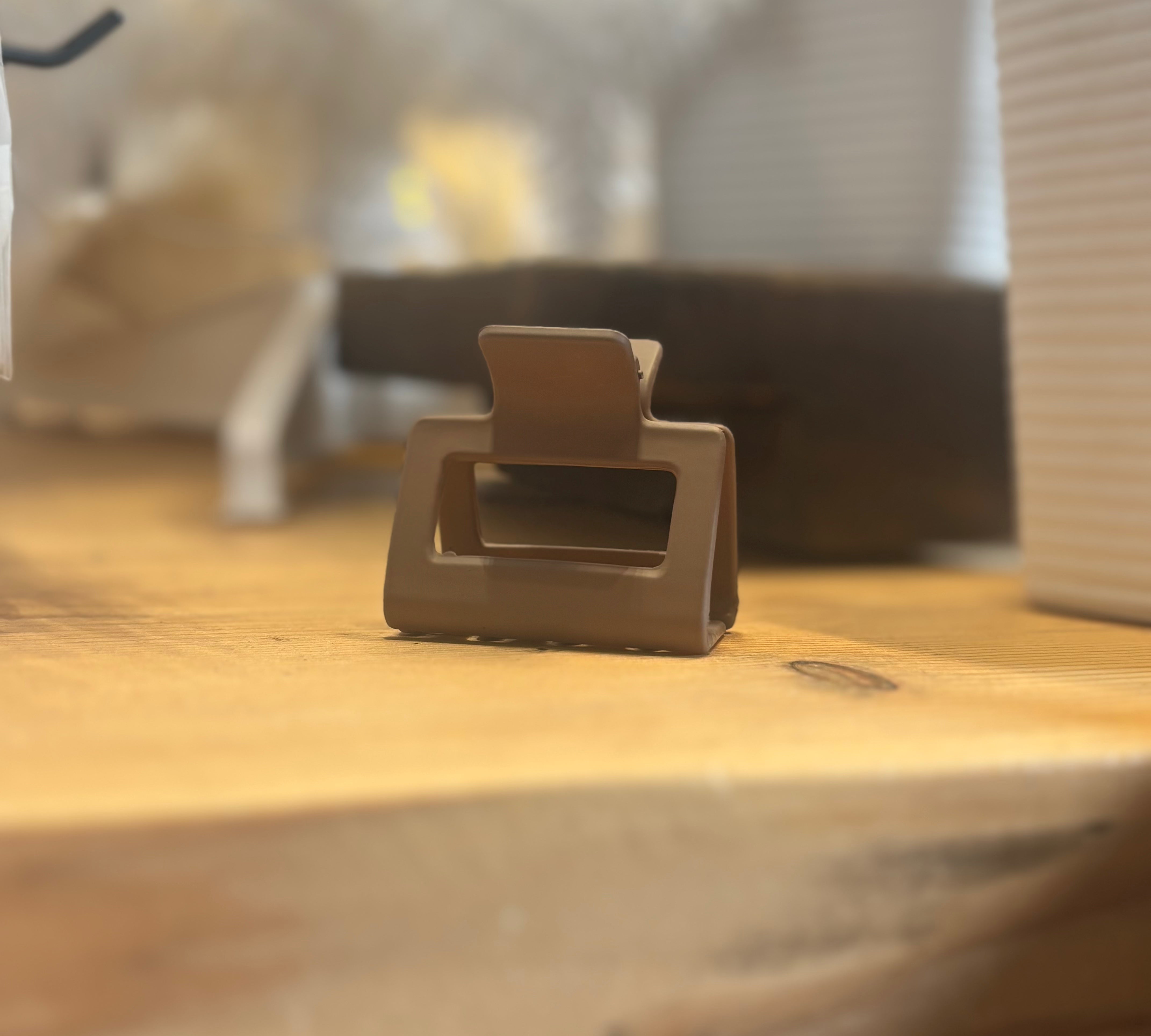 Small Matte Rectangle Hair Claw