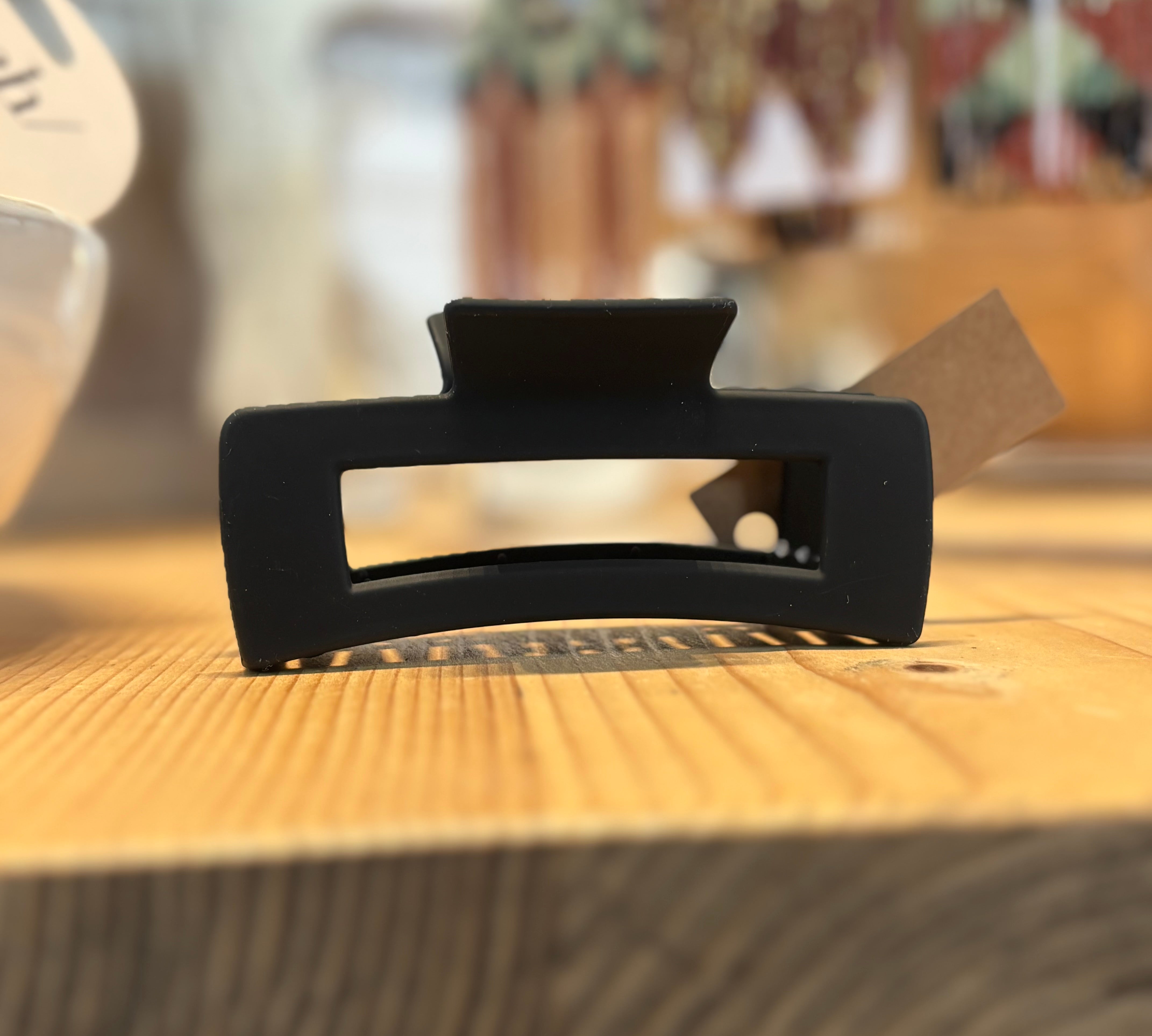 Matte Large Rectangle Hair Claw