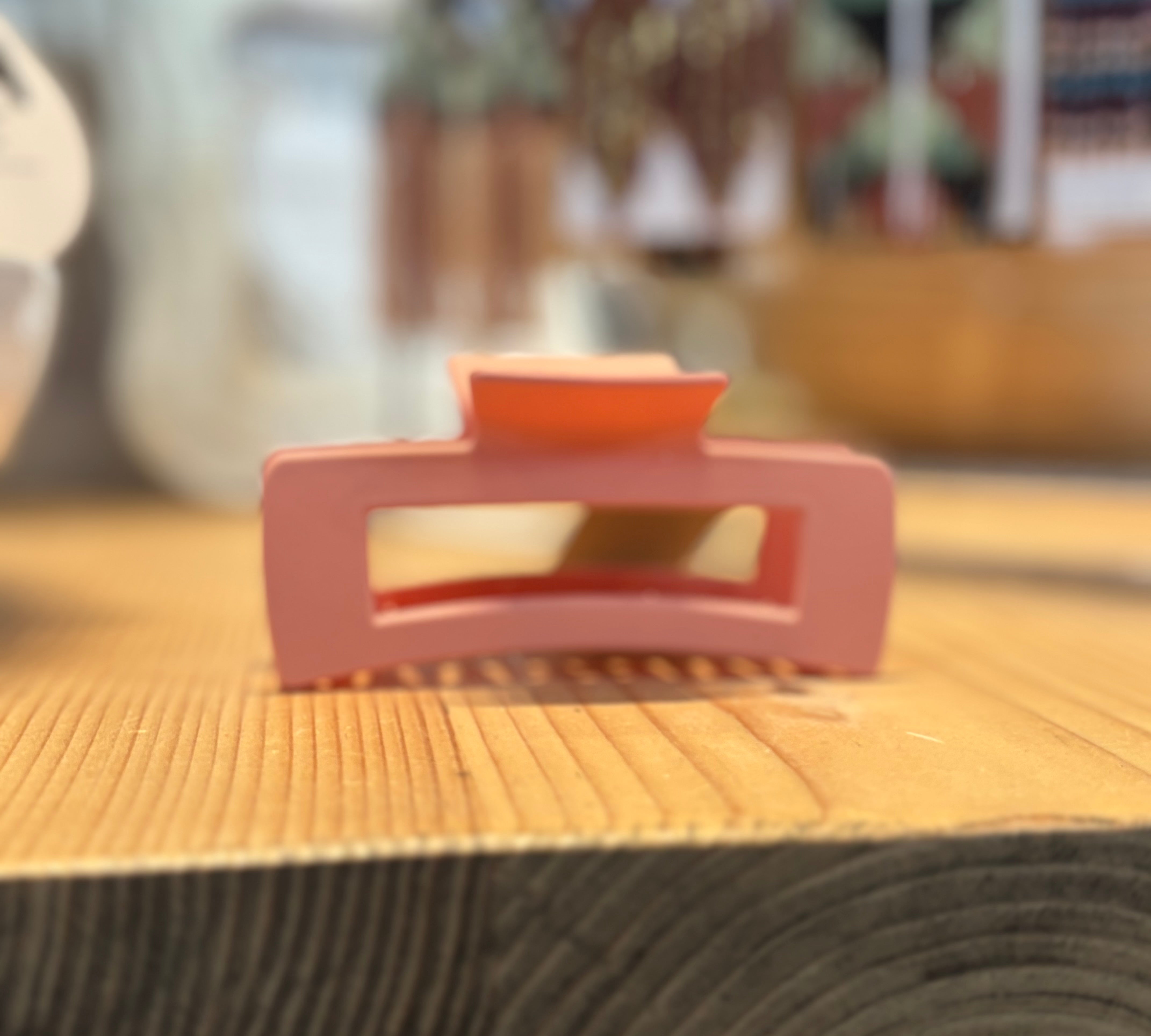 Matte Large Rectangle Hair Claw